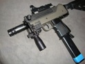 Mini Tactical Railmount Grip